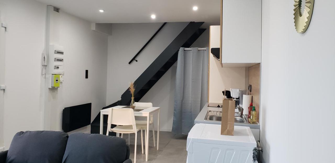 La Plume D'Or - Wifi - Parking Prive Apartment Lens Bagian luar foto